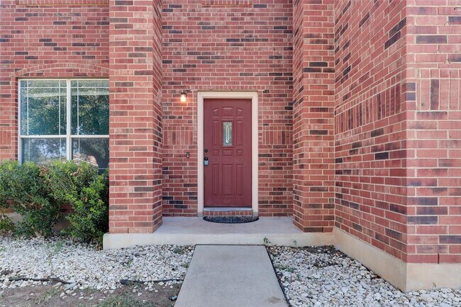 1004 W South St