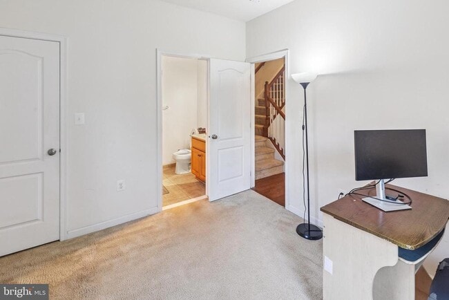 Photo - 22551 Cambridgeport Square