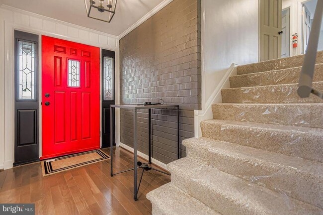 Photo - 119 E Padonia Rd