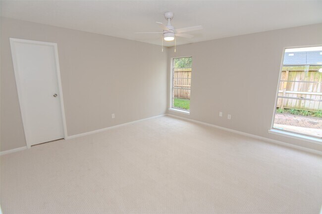 Photo - 6703 Stonewater