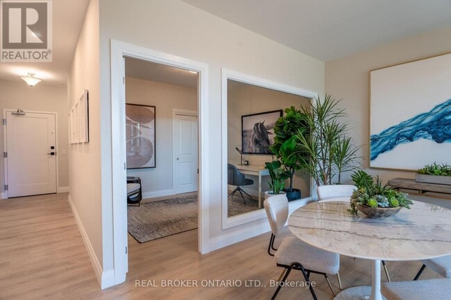 Photo - 1882 Gordon St Unit 410