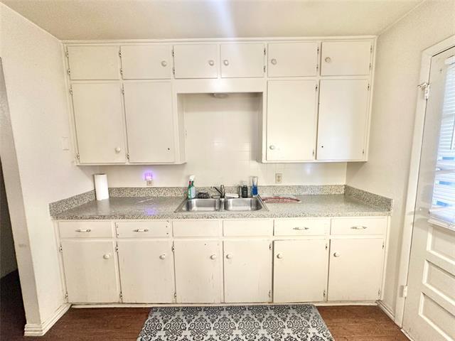 Photo - 915 N 7th St