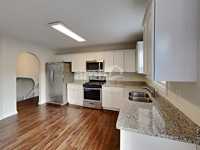 Photo - 235 Taylors Farm Dr