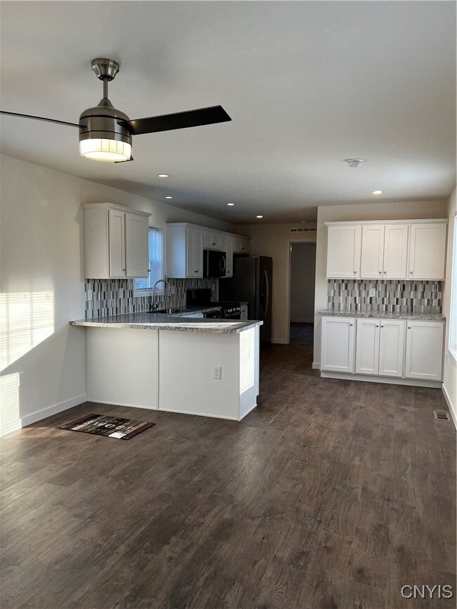 Photo - 4191 Jordan Rd