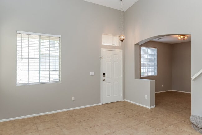 Photo - 6855 Relic St