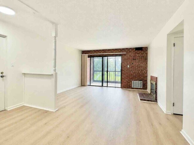 Photo - 3602 Rustic Ln Unit #133