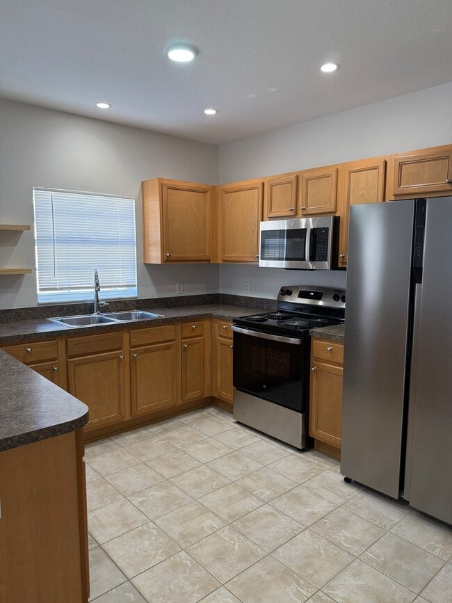 Photo - Awesome location and close to a park!