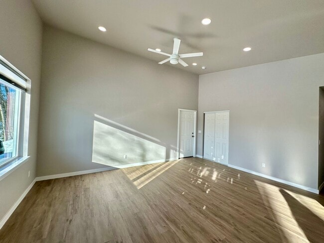 Photo - BRAND NEW CONSTRUCTION!