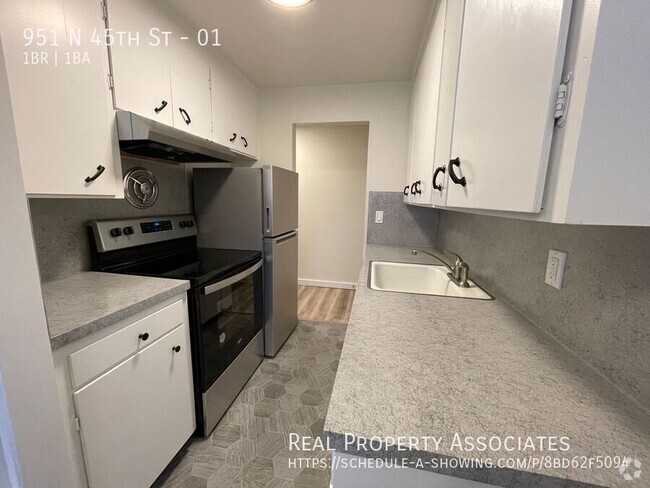 Building Photo - Pet friendly, Move in Special, Move in Ready! Unit 01 Rental