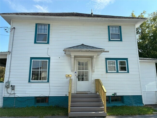 314 S Pleasant St