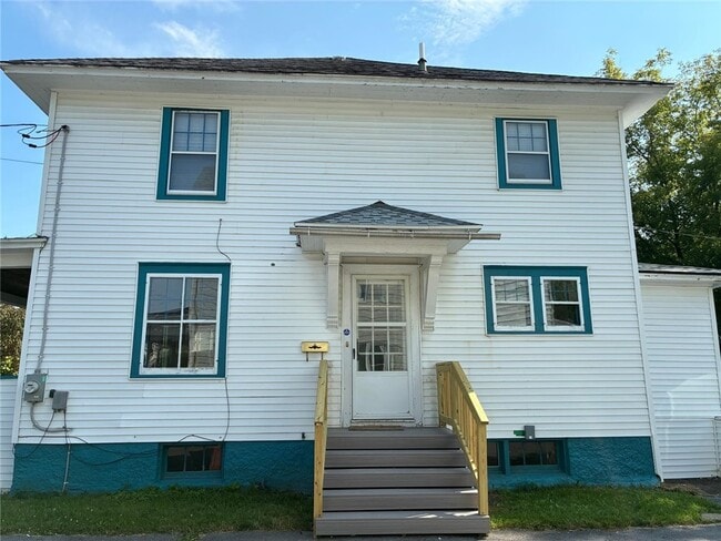 Photo - 314 S Pleasant St