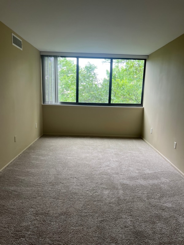 Photo - 12 S Van Dorn St Unidad 501