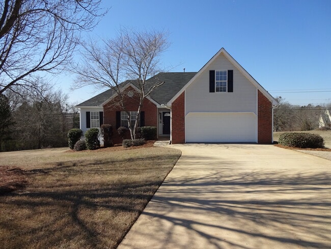 Building Photo - 304 High Point Pl