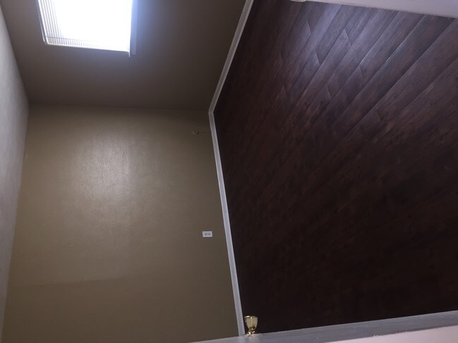 Photo - Serrano Creek Apartments