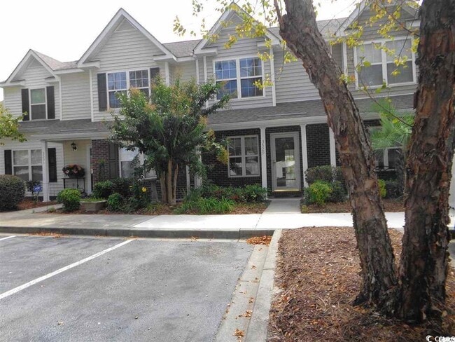 Building Photo - 3529 Evergreen Way Rental