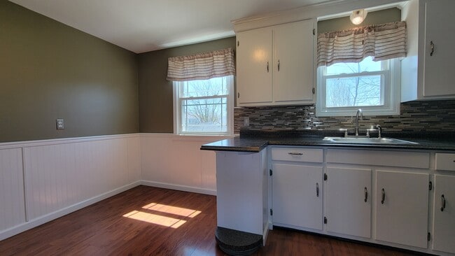 Photo - 73 Lucille Dr Unidad 2