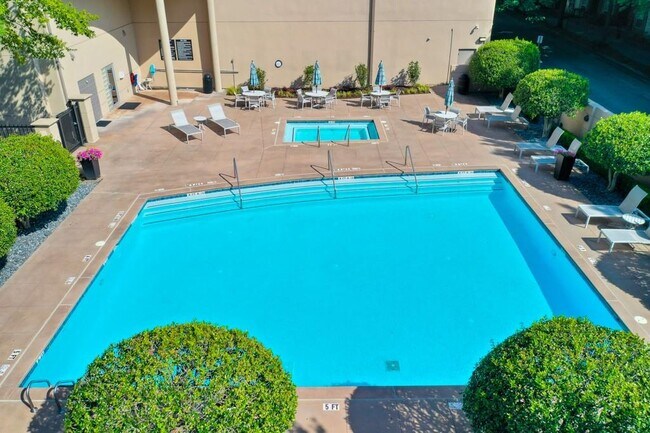Photo - 3475 Oak Valley Rd NE Unit 530