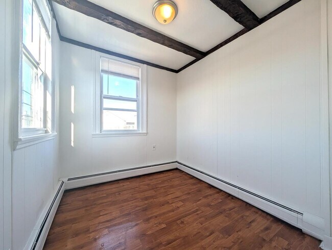 Photo - 148 South St Unit 3