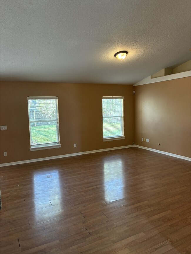 Photo - 3247 Countryside View Dr