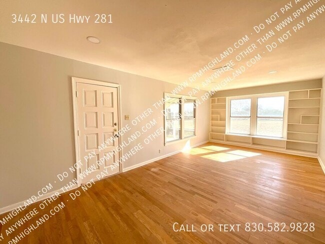 Photo - 3442 N U.S. Hwy 281