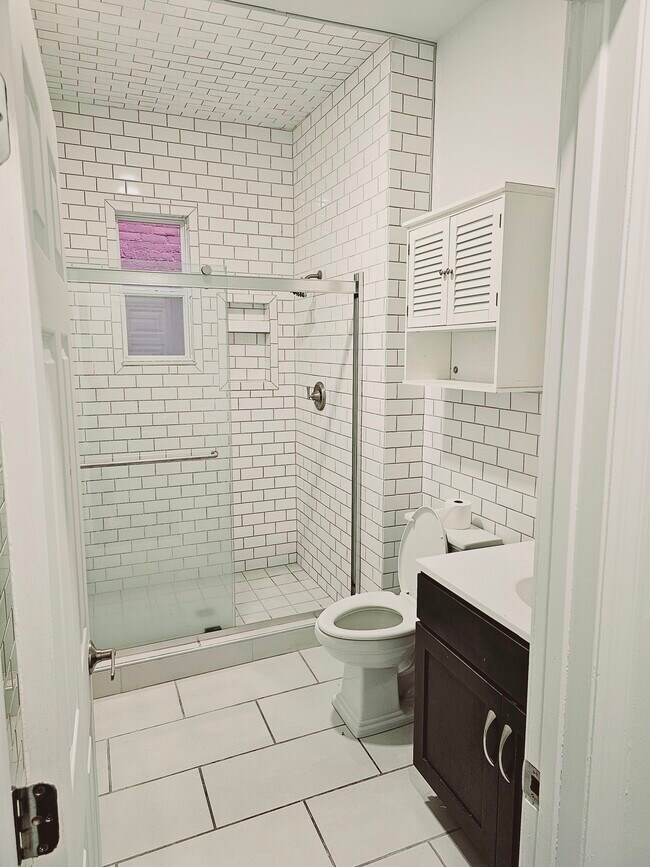 Photo - 183 Union St