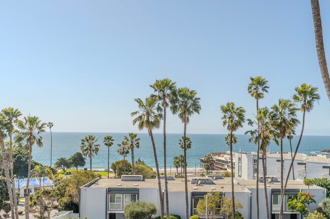 Photo - 230 S Catalina Ave Unit #303