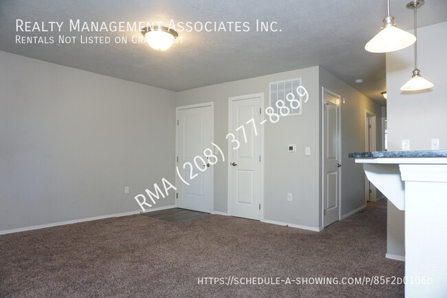 Photo - 1344 S Edgewater Cir Unit 101