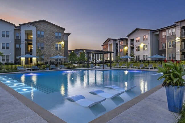 Building Photo - The Scott at Medio Creek Rental