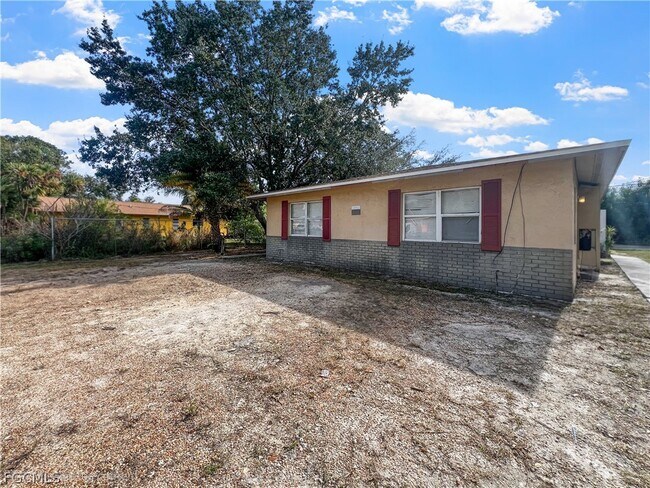 Photo - 13037 First St