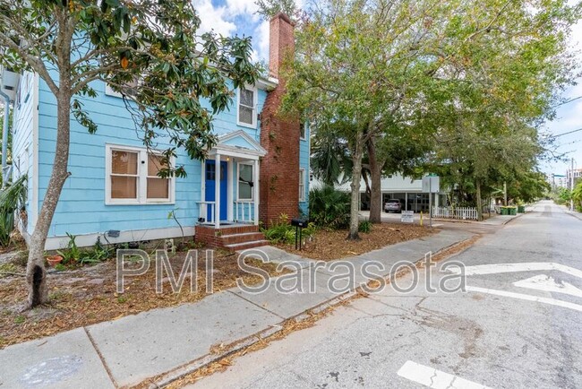 Photo - 1754 Morrill St Condo