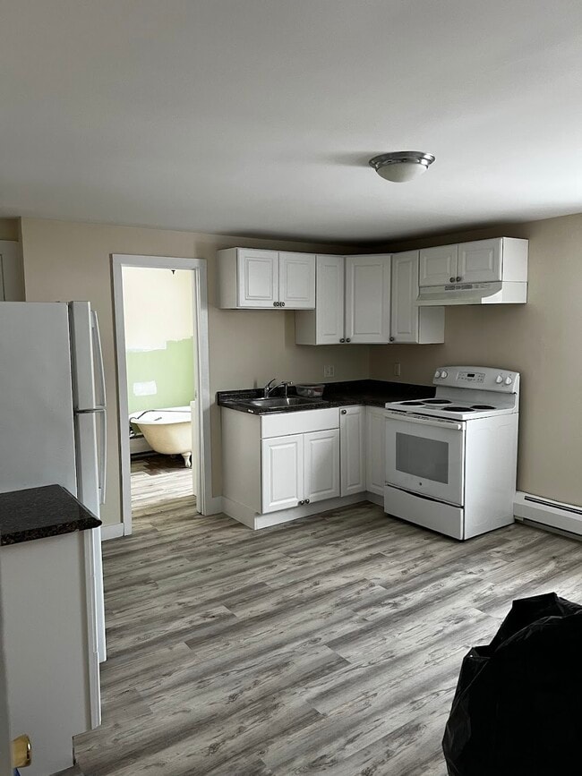 Photo - 938 VT-7A Unit Apt 4