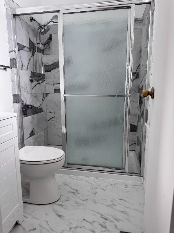 Photo - 303 Highland Dr