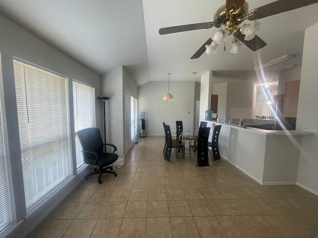 Photo - 7814 Log Hollow Dr