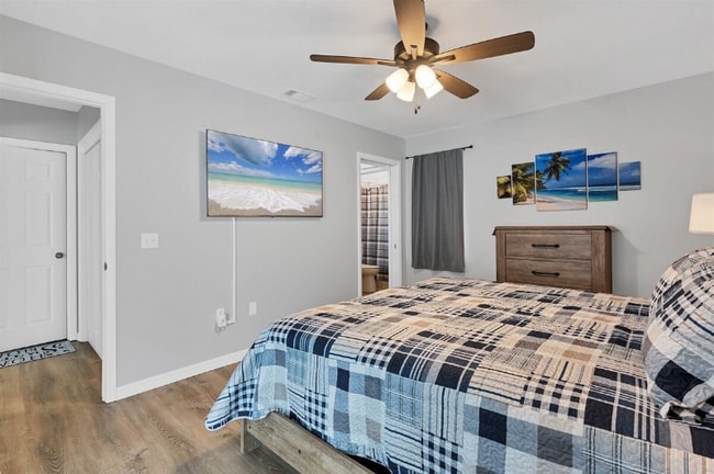 Photo - 1014 Darby Dr NW House