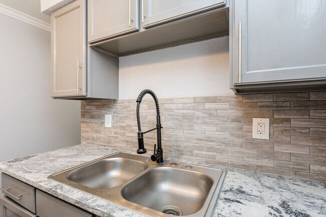 Photo - Allendale Village Apartments