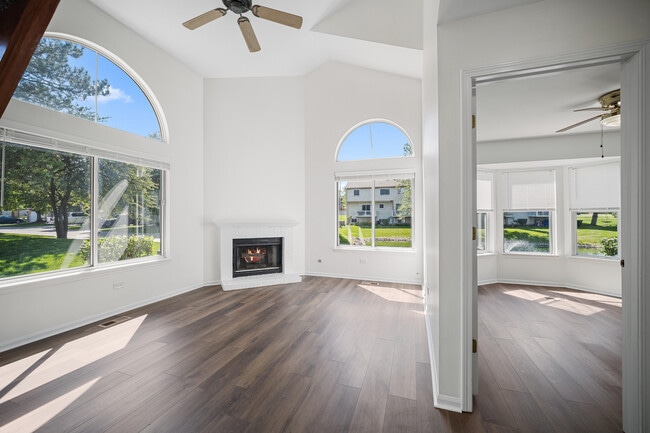 105 Victoria Ct