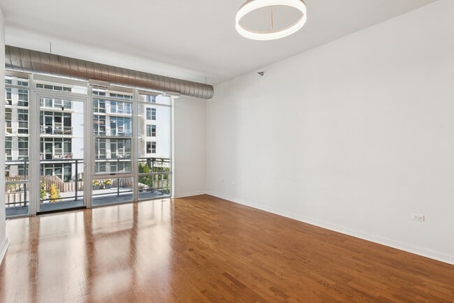 Photo - 901 W Madison St Unit 505