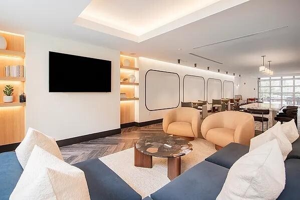 Photo - 260 W 26th St Unit 10D