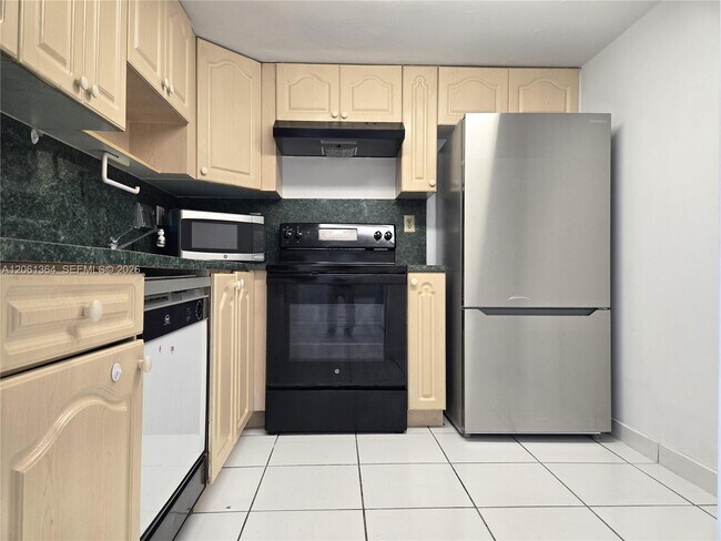 Photo - 2075 SW 122nd Ave Unit 331