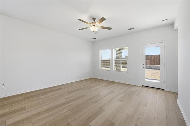 Photo - 701 Leavenworth Dr