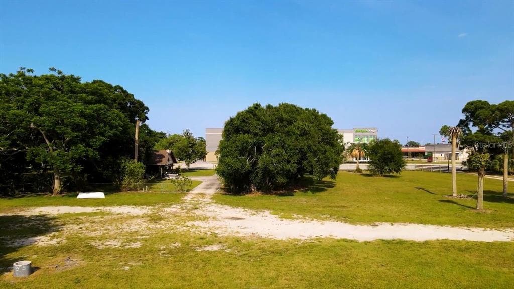 Photo - 2511 S Jenkins Rd