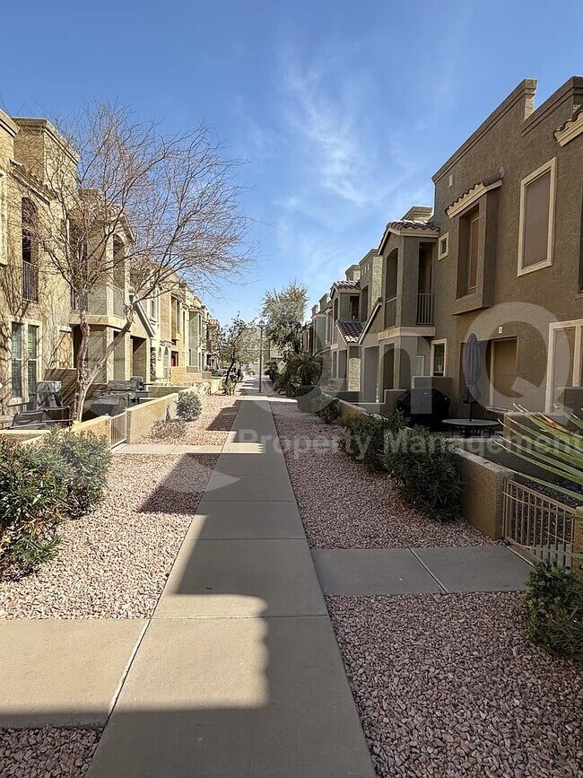 Photo - 6710 E University Dr Unit 103