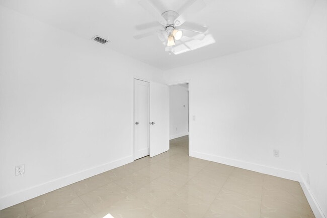 Photo - 567 NW 90th St Unit 567