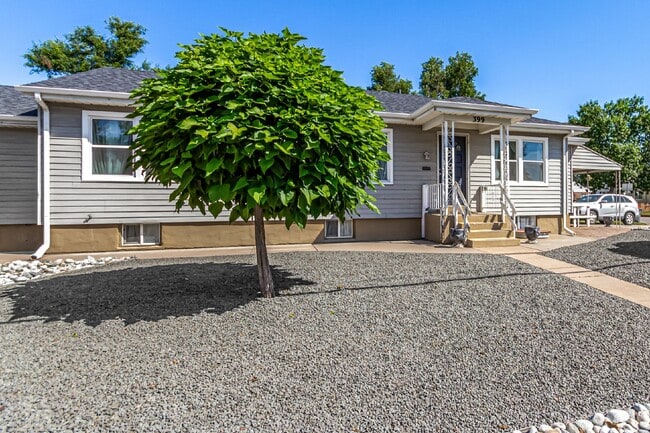 Photo - Lovely three bed / one bath home for rent Unit 1