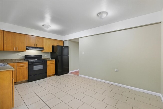 Photo - 337 Custer Ave Unit G