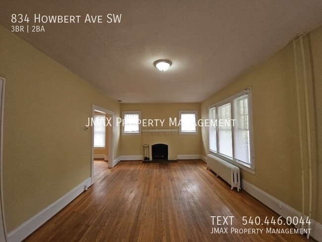 Photo - 834 Howbert Ave SW