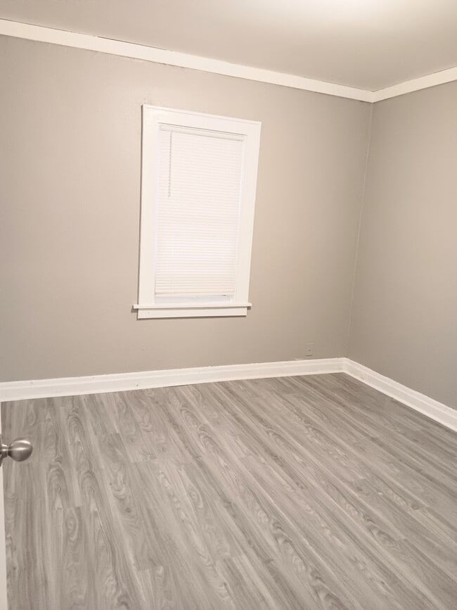 Photo - 3906 Grace St Unit 2F