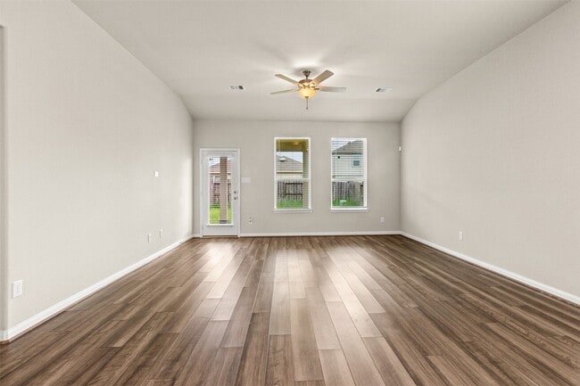 Photo - 7219 Melrose Ln