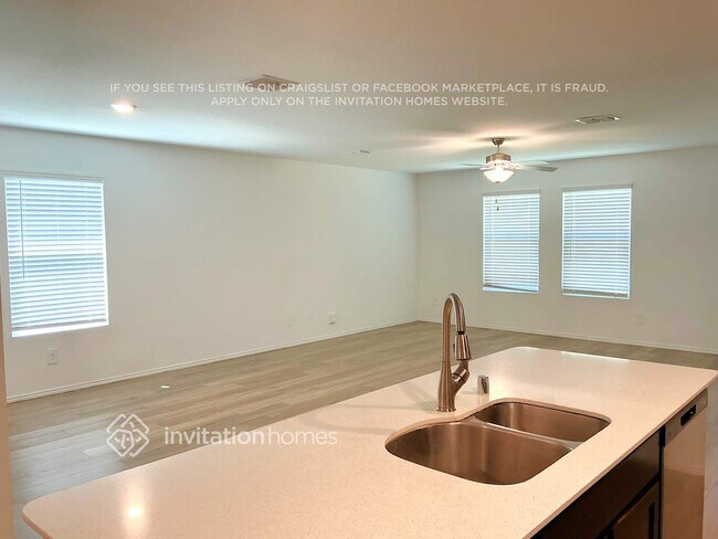 Photo - 10527 Sewell Cir