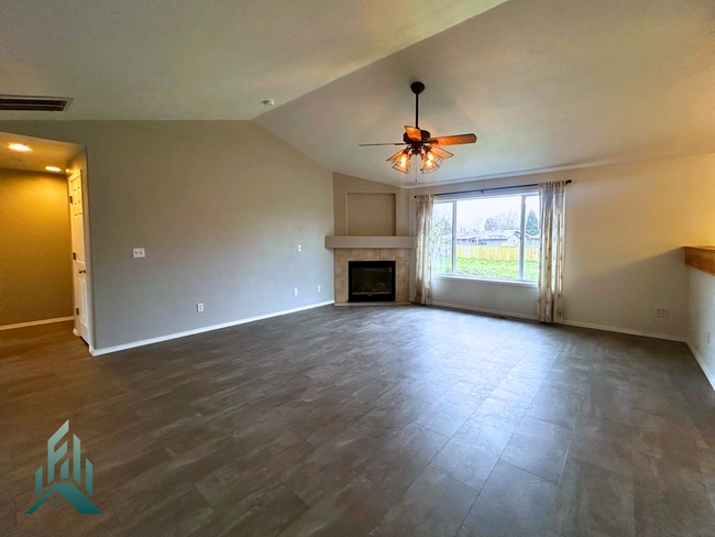 Photo - Updated 3 Bed 2 Bath Home